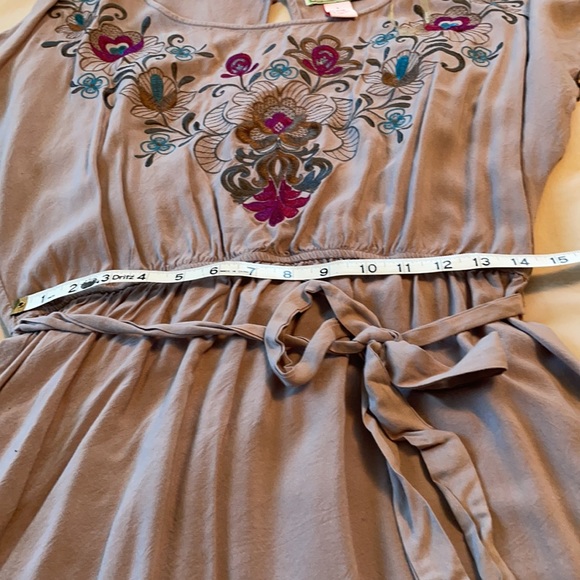 Boutique dress - Picture 8 of 8